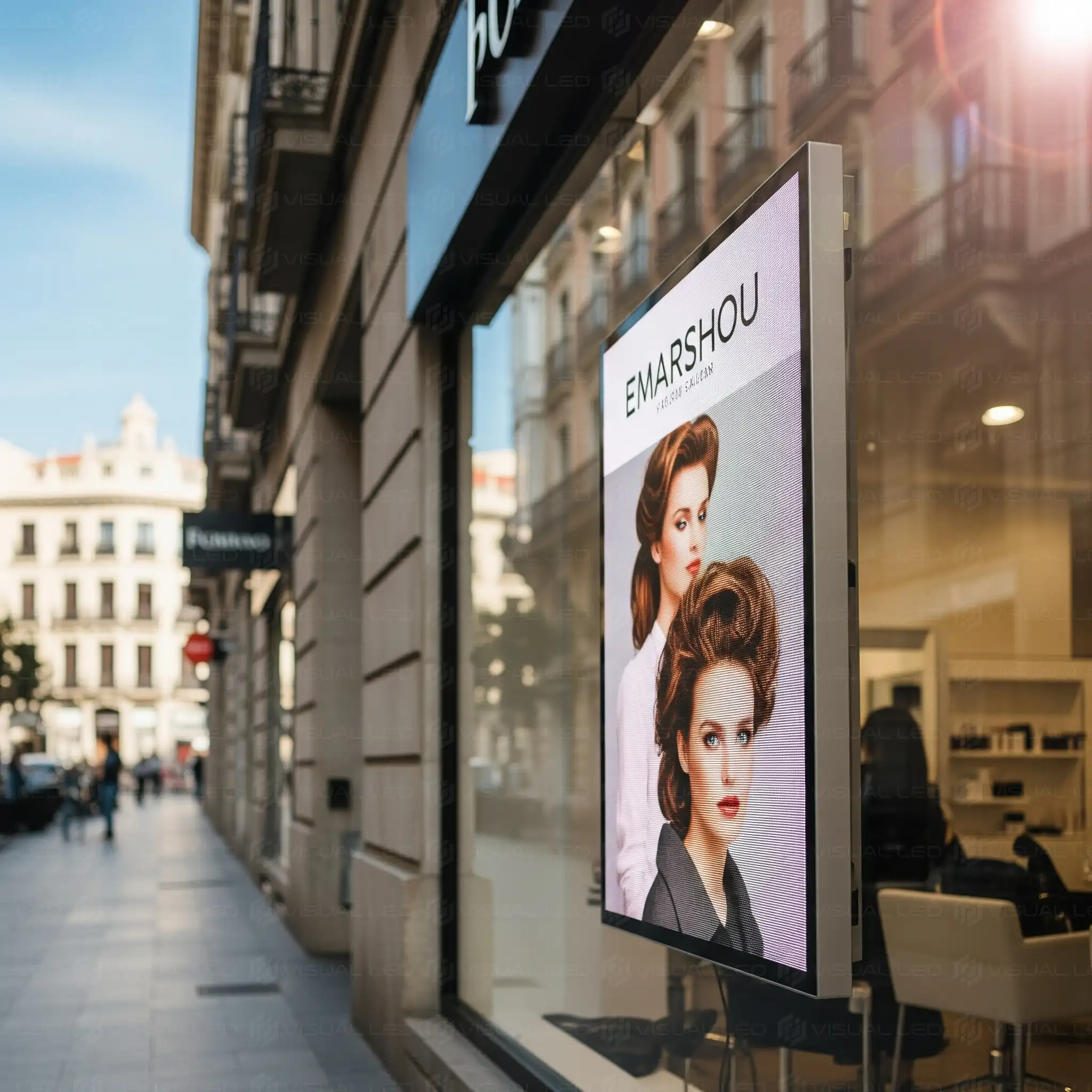 LED screens for hairdressers and beauty salons 10 LED screens for hairdressers