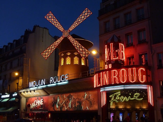 1 moulin rouge 392147 640